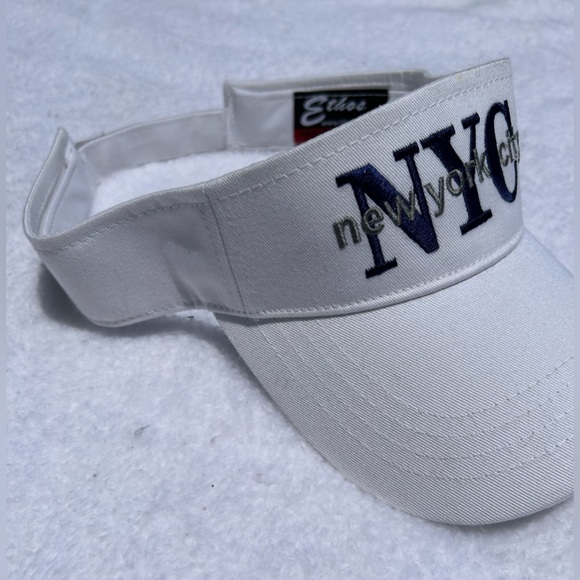 White Sun Visor Tennis Visor Hat With New York Logo - Picture 8 of 9